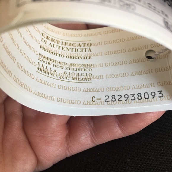 NWT Armani collezioni ivory/sleeveless top size 10 - Picture 11 of 15